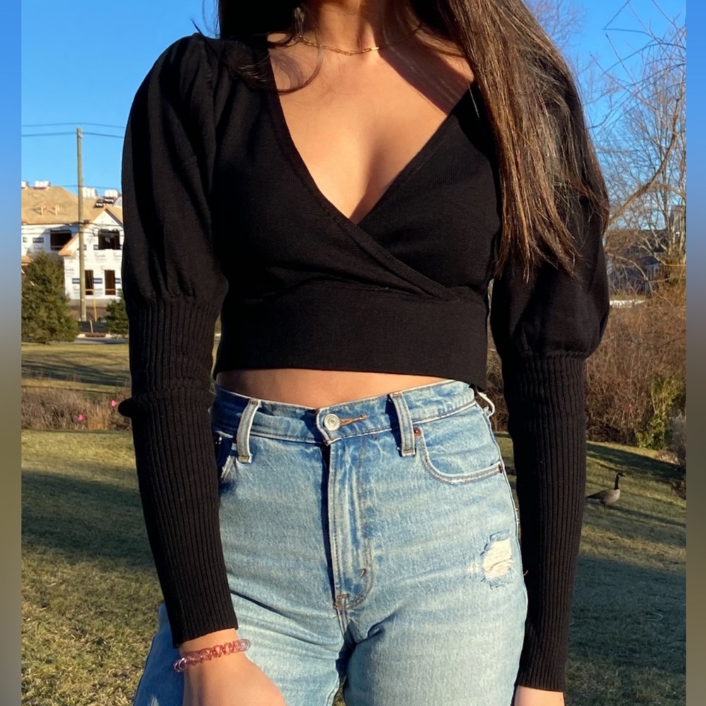 Black Cropped Sweater